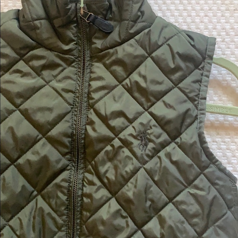 Polo vest